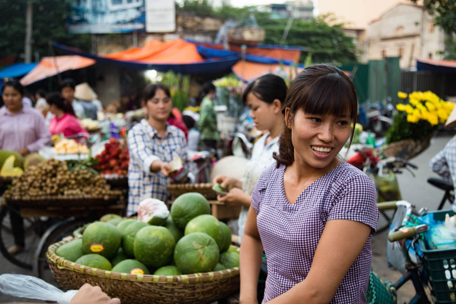 Hanoi-moments of yugen-Vietnamese woman