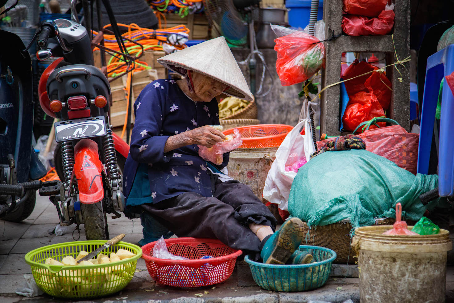 Hanoi-moments of yugen-old vietnamese woman