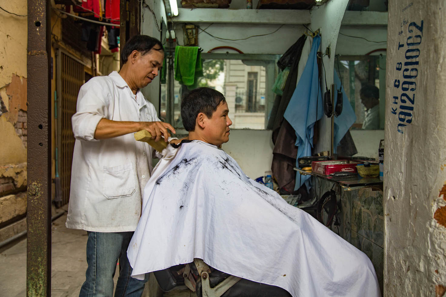 Hanoi-barber