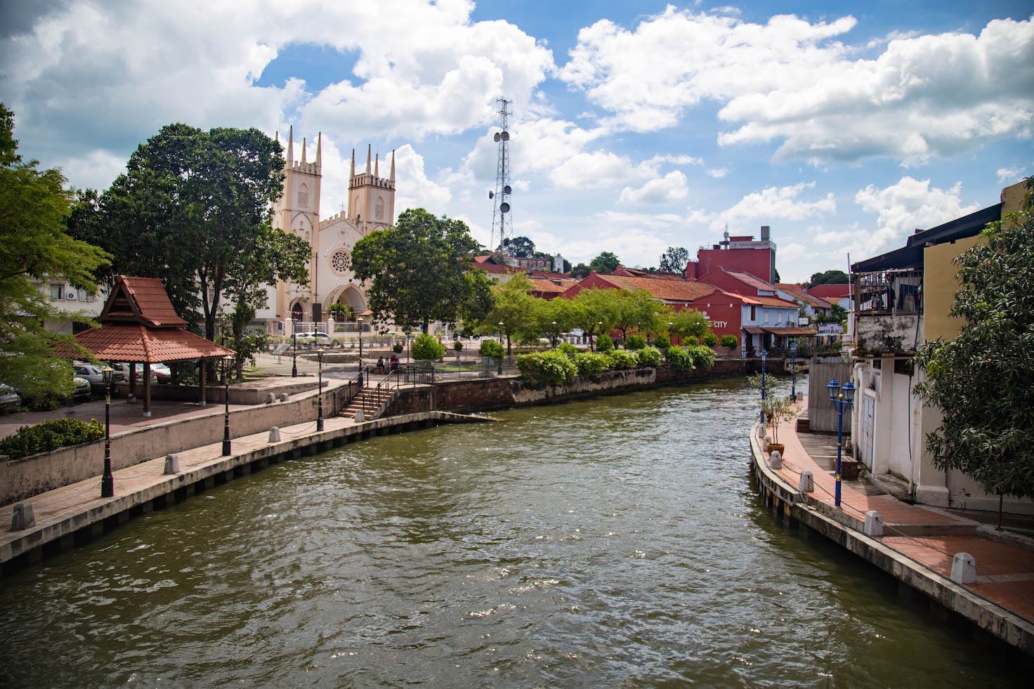 Malacca and its people-riverfront-momenst of yugen